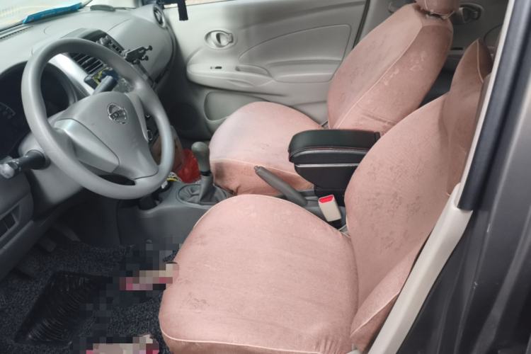 Used Nissan Sunny 2015 1.5XE Manual Comfort Edition Left Front Seat