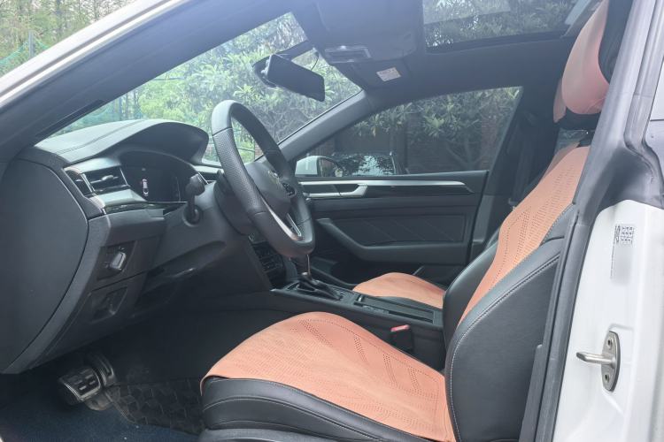 Used Volkswagen FAW-Volkswagen CC 2025 330TSI Ignite All-Inclusive Edition