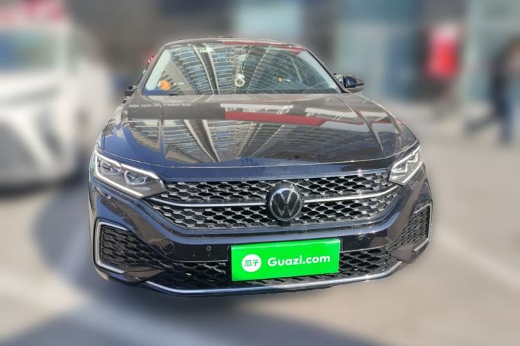 Used Volkswagen Passat 2022 330TSI Starry Luxury Edition