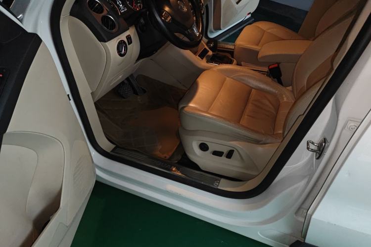 Used Volkswagen Tiguan 2010 1.8 TSI Automatic Two-Wheel Drive Trend Edition