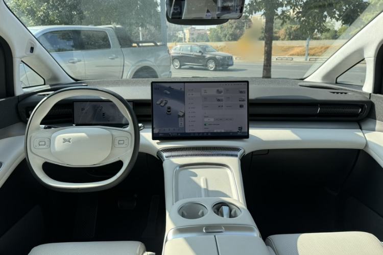 Used XPeng X9 2024 702 Ultra-Long Range Max