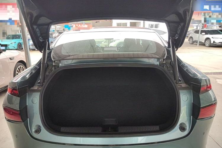 Used XPeng P7 2023 P7i 702 Max Trunk