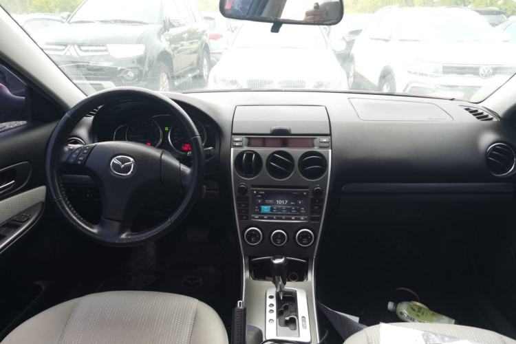 Used Mazda 6 2013 2.0L Automatic Fashion Edition Center Console