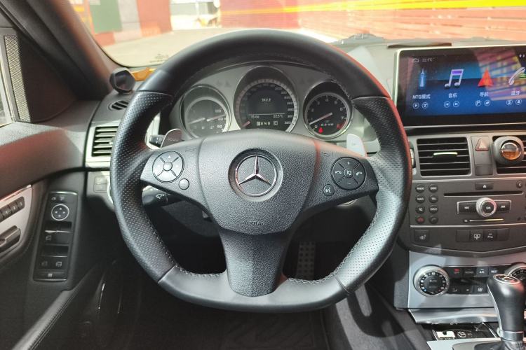 Used Mercedes-Benz C-Class AMG 2010 AMG C 63 Sport Enhancement Edition Steering Wheel