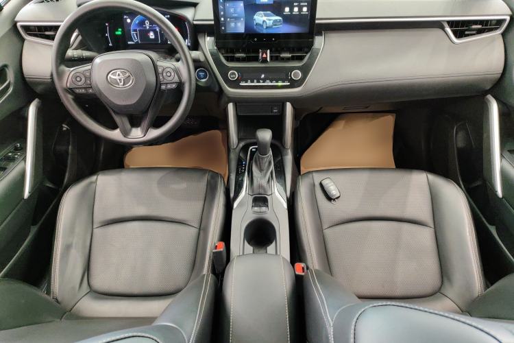 Used Toyota Corolla Cross 2023 Dual-Motor 2.0L Pioneer Edition Center Console