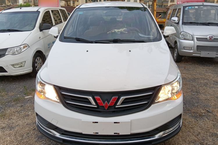 Used Wuling 730 2020 Commercial Vehicle 1.5L Manual Value Edition 7 Seats
