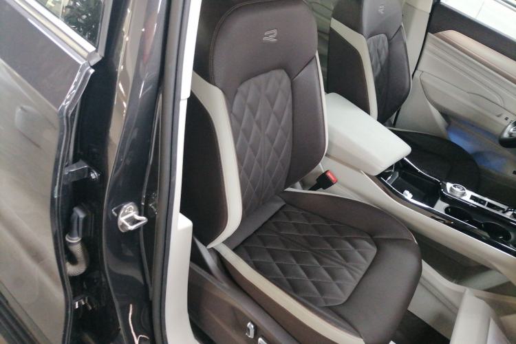 Used Volkswagen Tavendor 2023 380TSI Four-Wheel Drive R-Line Cruise Edition