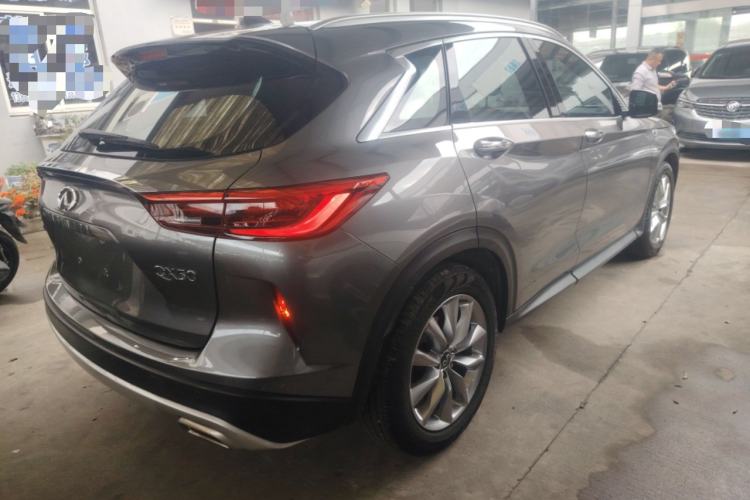 Used Infiniti QX50 2020 2.0T Two-Wheel Drive Fashion Edition Rear Right 45 Deg