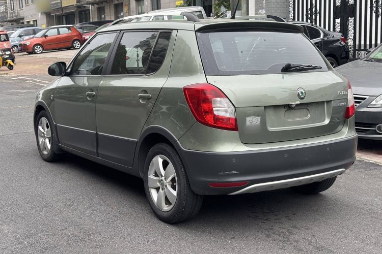 Used Skoda Fabia 2012 1.6L Scout
