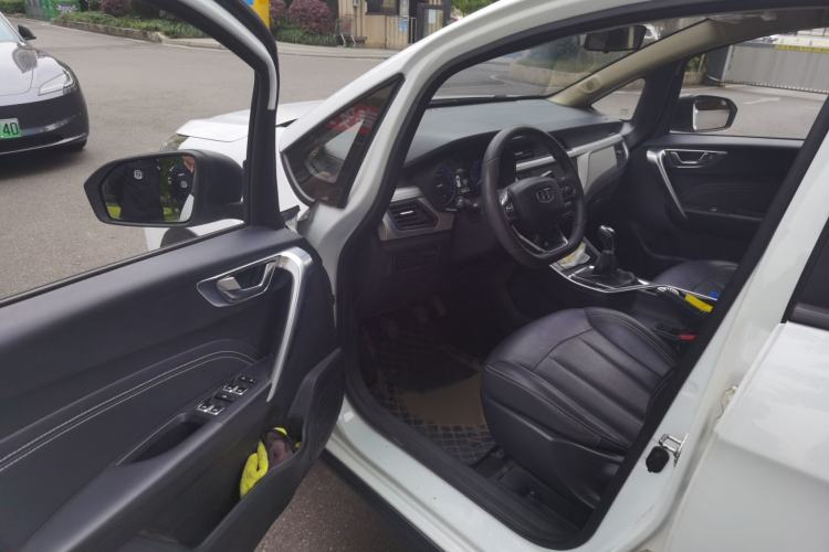 Used Geely Auto Vision X3 2020 1.5L Manual Elite Edition

