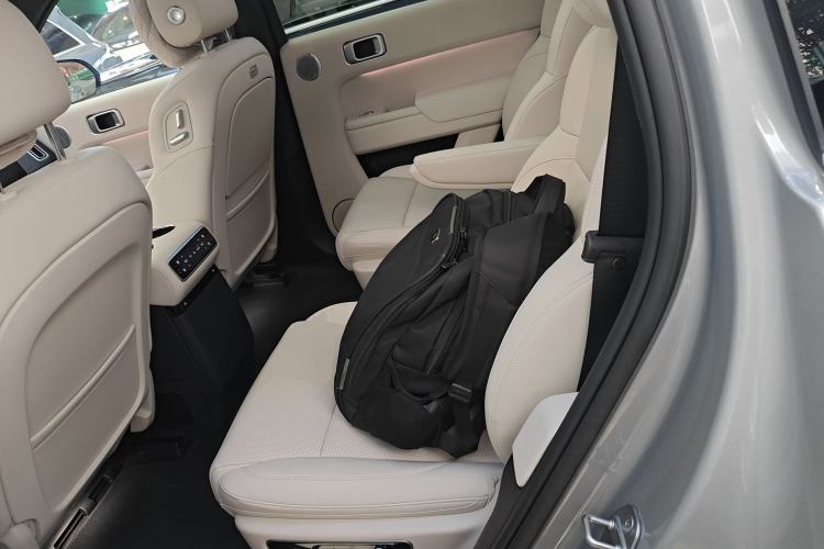 Used Li Auto L8 2025 Max Smart Refresh Edition