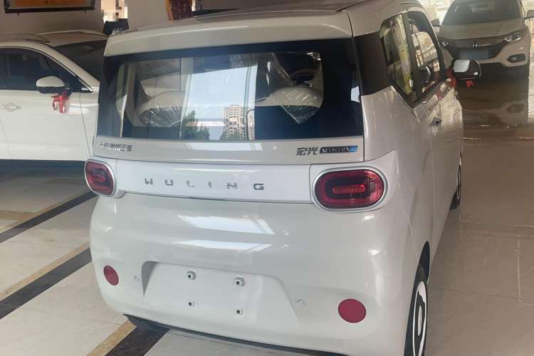 Used Wuling Hongguang MINIEV 2024 3rd Generation 215km Youth Edition