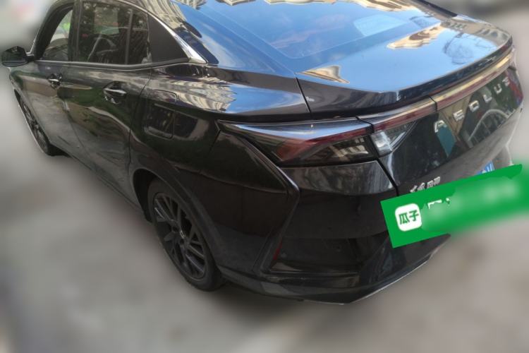 Used Dongfeng Aeolus Yixuan 2020 230T Automatic Cool Stylish Dark Knight Edition
