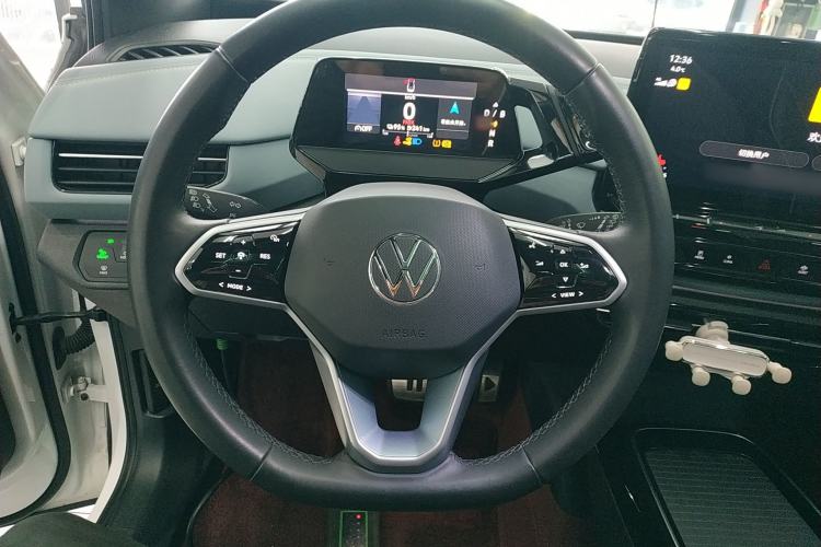 Used Volkswagen ID.4 X 2024 Pure & Smart Edition