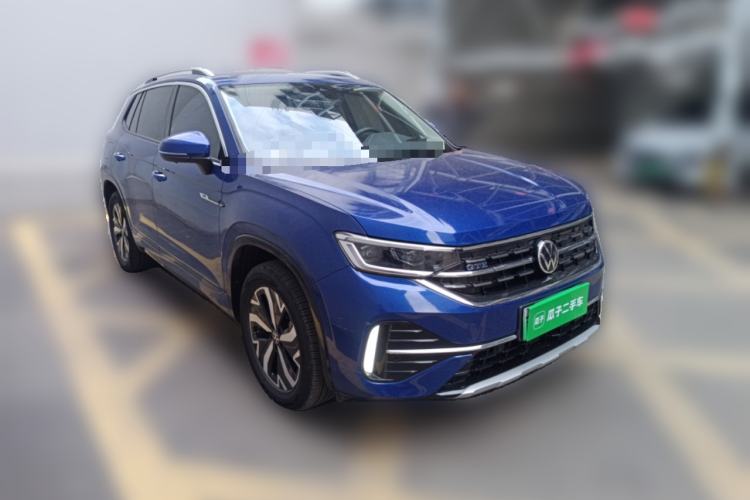 Used Volkswagen Tayron GTE Plug-in Hybrid 2023 280TSI Luxury Plus Advanced Edition Front Right 45 Deg