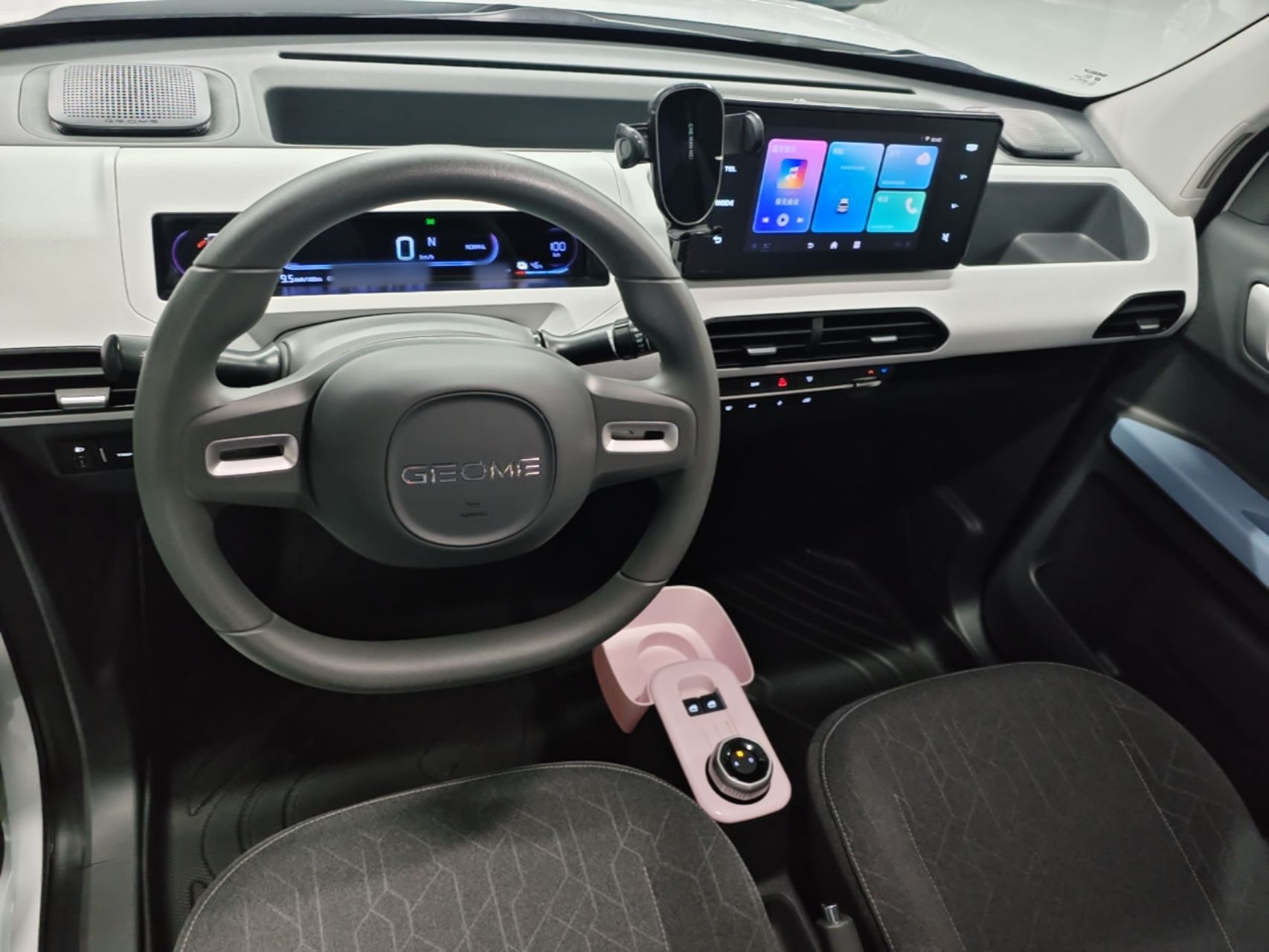 Geely Galaxy Panda 2024 Panda Mini 200km Longteng PRO Edition — снимка 12