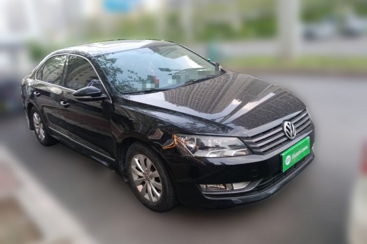 Used Volkswagen Passat 2013 1.8TSI DSG Prestige Edition Front Right 45 Deg