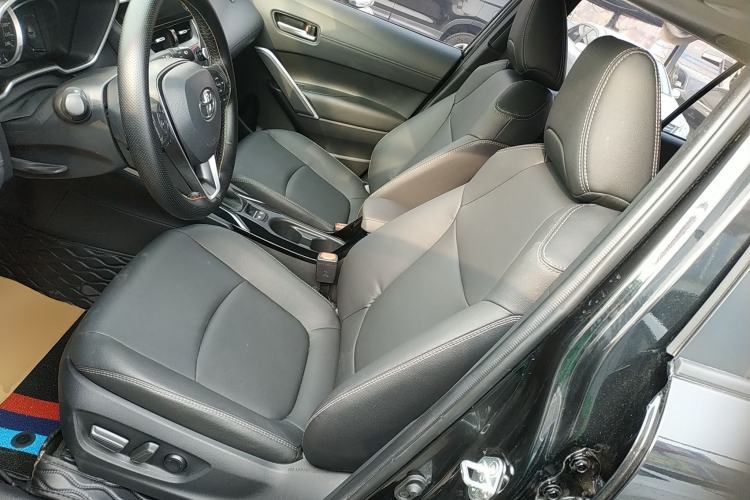 Used Toyota Corolla Cross 2022 2.0L Deluxe Edition
