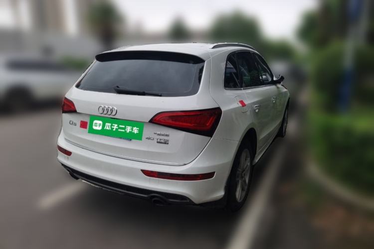 Used Audi Q5 2017 Plus 40 TFSI Ambition Model Rear Right 45 Deg