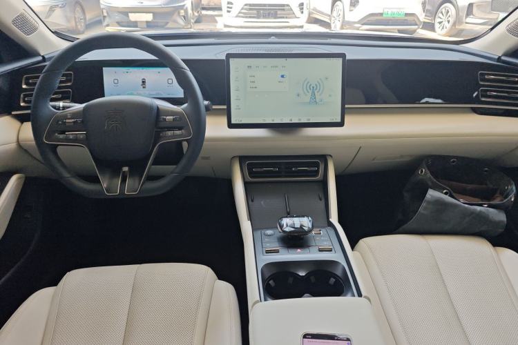 Used BYD Qin L 2024 DM-i 80KM Beyond Model
