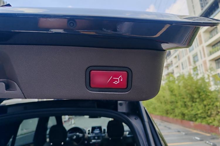 Used Mercedes-Benz GLE 2019 GLE 320 4MATIC Dynamic Edition Prestige Model