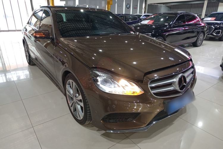 Used Mercedes-Benz E-Class 2014 Restyled E 260 L Sport Edition Front Right 45 Deg