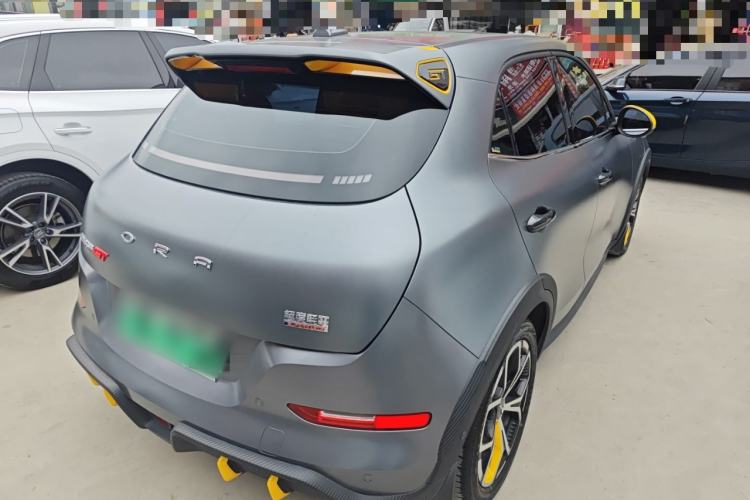 Used ORA Good Cat GT 2024 Mulan Edition 401 km Range Prestige Version 135 kW Rear Right 45 Deg