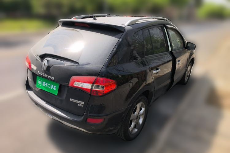 Used Renault Koleos 2012 2.5L 4x4 Comfort Edition with Navigation
