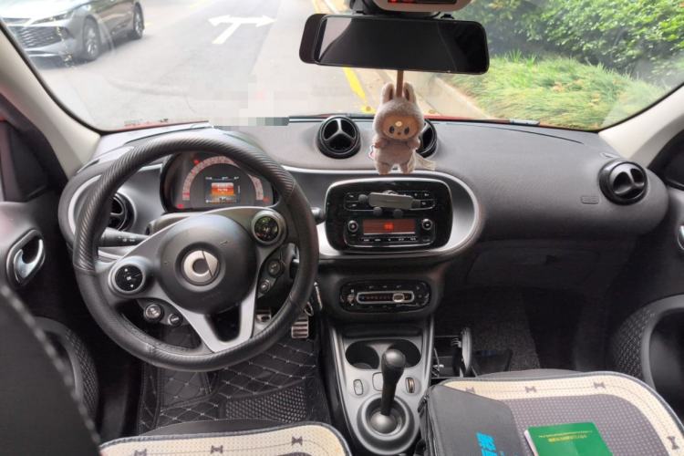 Used smart forfour 2016 1.0L 52 kW Passion Edition