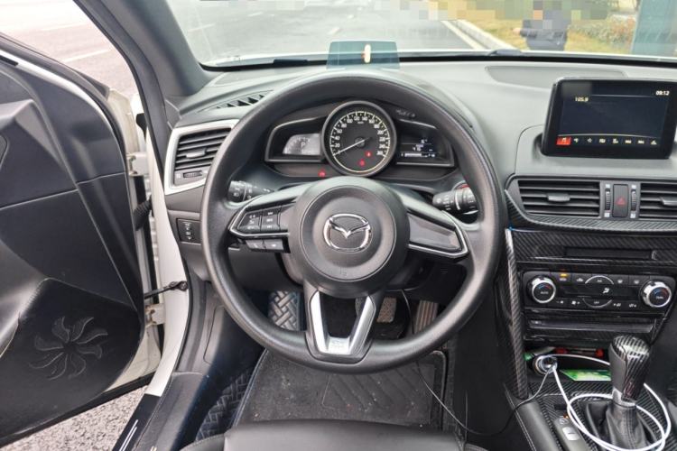 Used Mazda CX-4 2018 2.0L Automatic Two-Wheel Drive Smart Tech Edition China VI