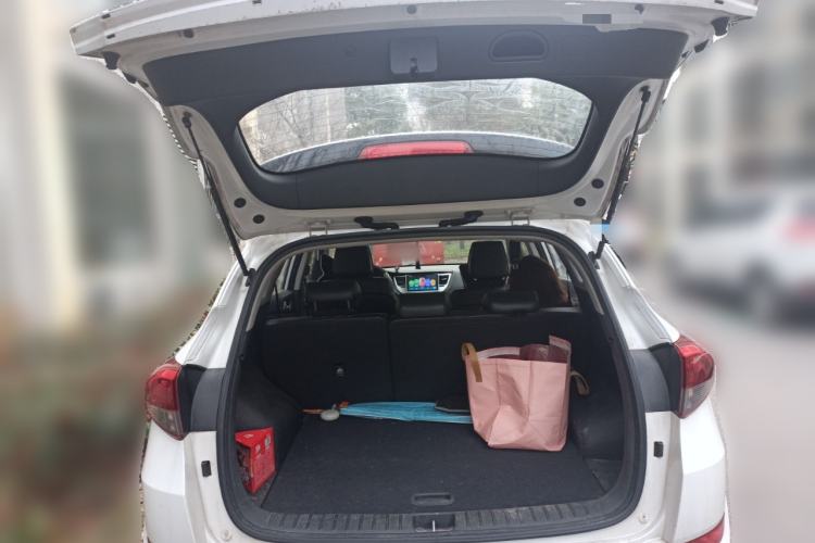 Used Hyundai Tucson 2015 1.6T Dual-Clutch Two-Wheel-Drive Smart Model
