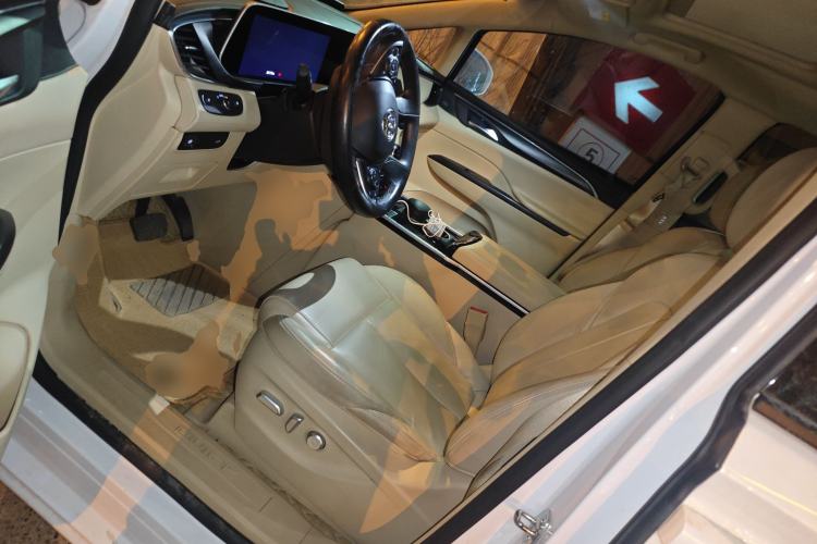 Used Buick GL8 2023 ES Lu Zun Deluxe Model
