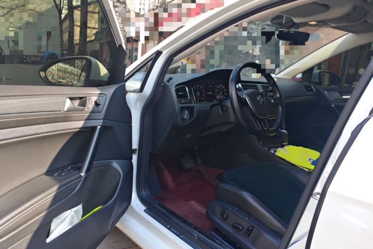 Used Volkswagen Golf 2020 Zhiai Edition 280TSI DSG Luxury Model