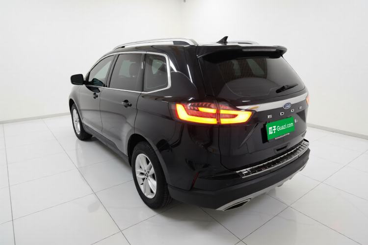 Used Ford Edge 2021 PLUS EcoBoost 245 Two-Wheel-Drive Elite 5-Seater Exterior 2