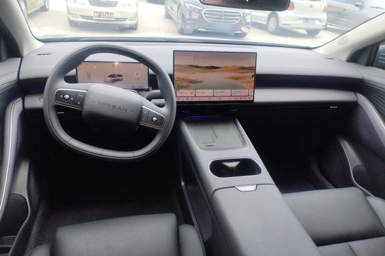 Used Nissan N6 2026 Model 180 Pro Center Console