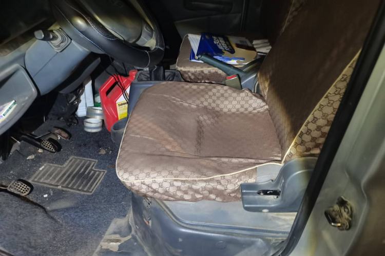 Used Wuling Zhiguang 2010 1.0L New Version Practical Short-Body L2Y