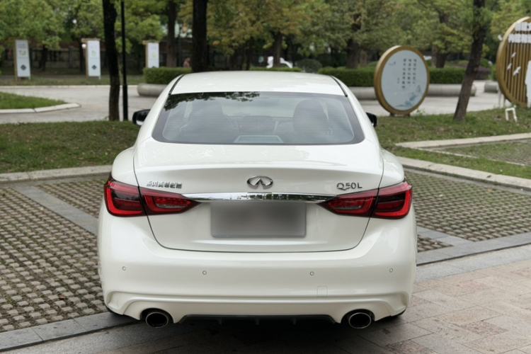 Used Infiniti Q50L 2018 2.0T Enjoyment Version China VI Standard Exterior 2