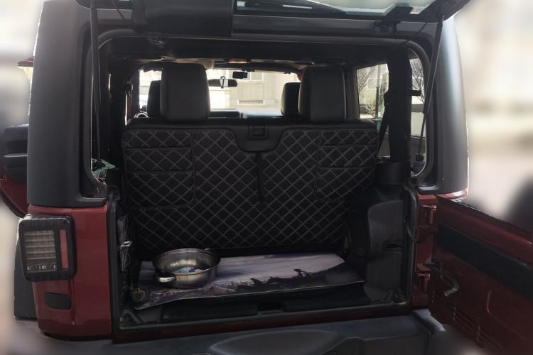 Used Jeep Wrangler 2012 3.6L Rubicon two-door model