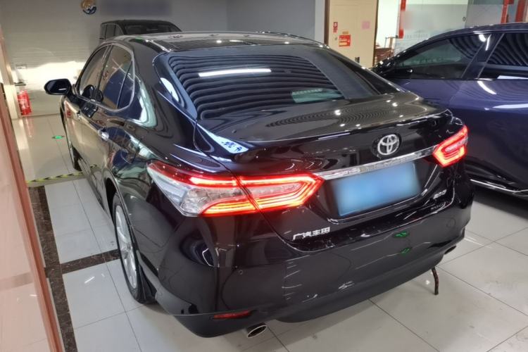 Used Toyota Camry 2019 Revised Version 2.0G Luxury Edition
