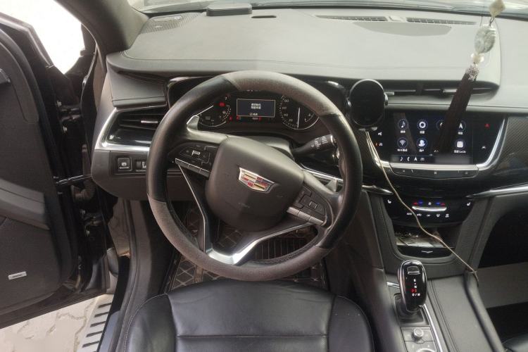 Used Cadillac XT6 2020 28T Six-Seater Luxury Sporty Enjoy-the-Comfort Safety Edition