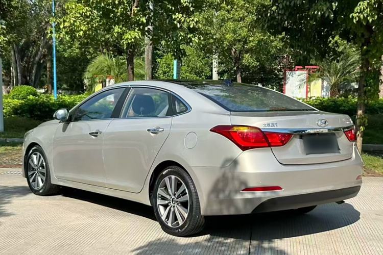 Used Hyundai Mistra 2016 1.8L Automatic Smart GLS
