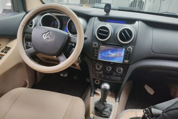 Used CHANGAN KAICHENG Ounuo S 2014 1.5L Elite Model
