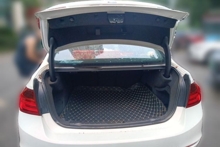 Used BMW 3 Series 2013 316i Active Edition Trunk