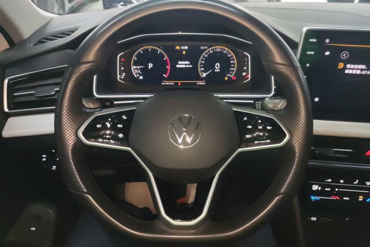 Used Volkswagen Tiguan L 2023 300TSI Automatic Two-Wheel Drive Smart Edition