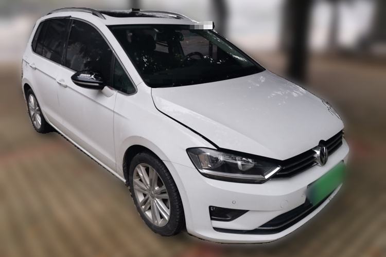 Used Volkswagen Golf Sportsvan 2016 230TSI Automatic Luxury Version
