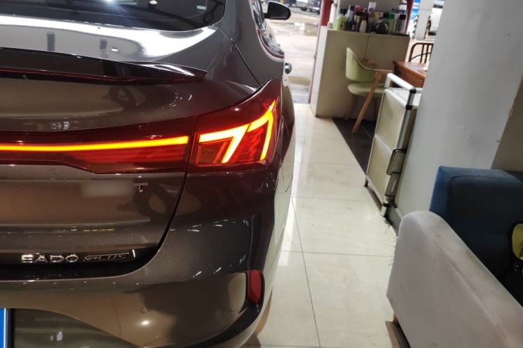 Used CHANGAN Eado 2024 PLUS Blue Whale NE 1.4T GDI DCT High-Energy Edition Right Rear Taillight