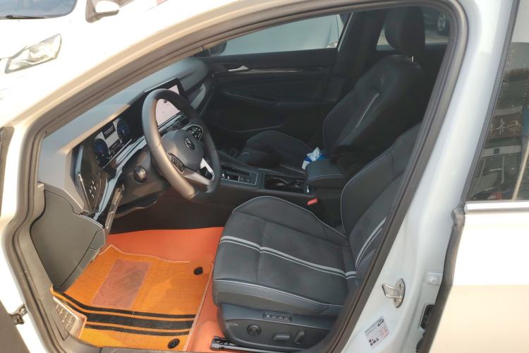 Used Volkswagen Golf 2023 Facelift 280TSI DSG R-Line