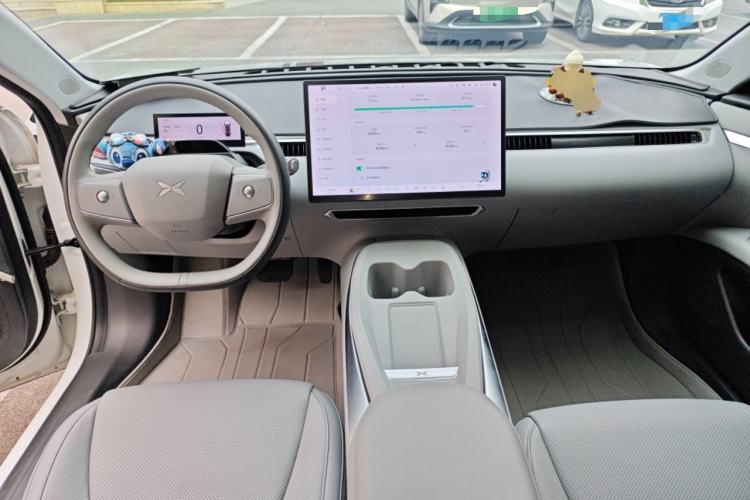 Used XPeng MONA M03 2024 620 with Ultra-Long Range
