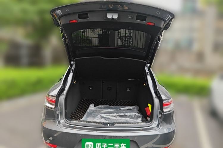Used Porsche Macan 2021 Macan 2.0T Trunk