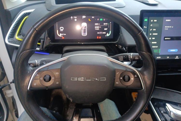 Used BAIC Rubik 2022 1.5T DCT Star Edition Steering Wheel